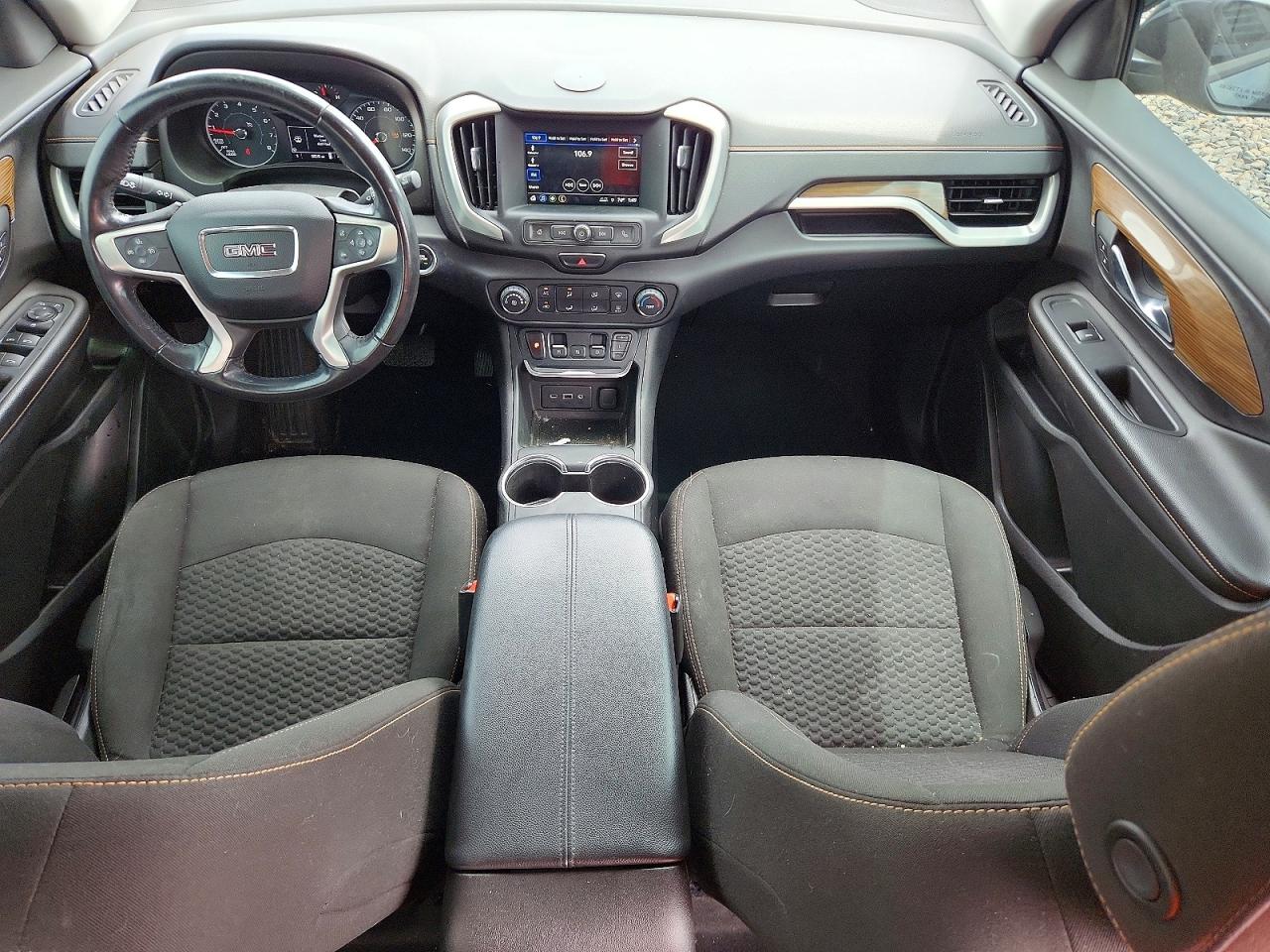 2018 GMC TERRAIN SLE photo 15