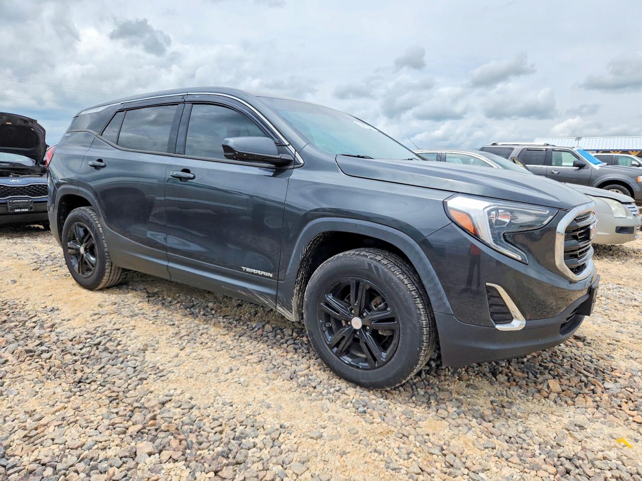 2018 GMC TERRAIN SLE photo 7