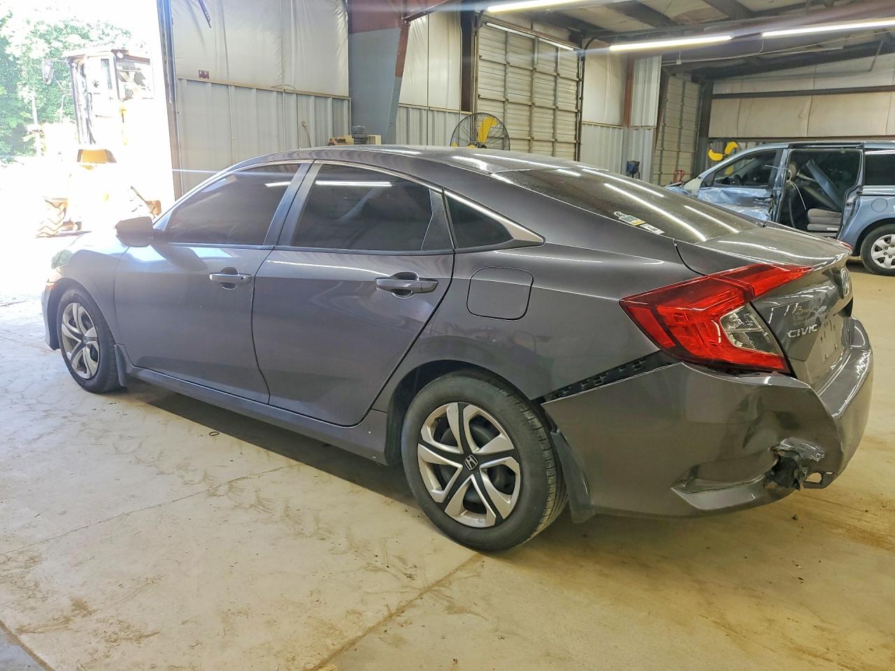 2016 HONDA CIVIC LX photo 3