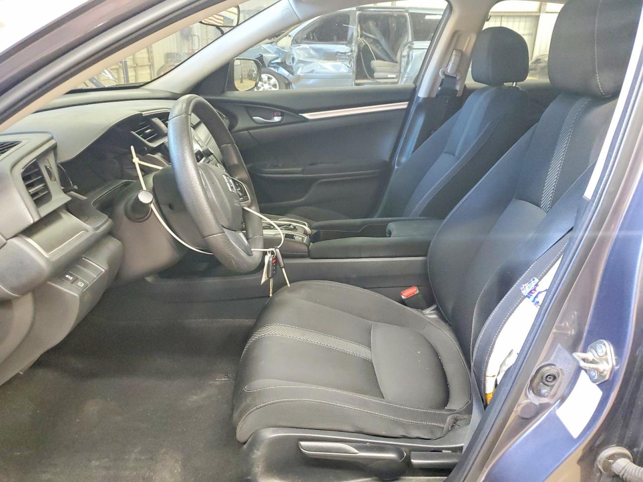 2016 HONDA CIVIC LX photo 13