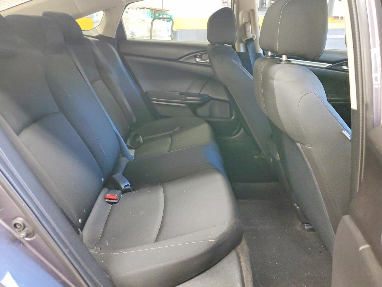2016 HONDA CIVIC LX photo 19