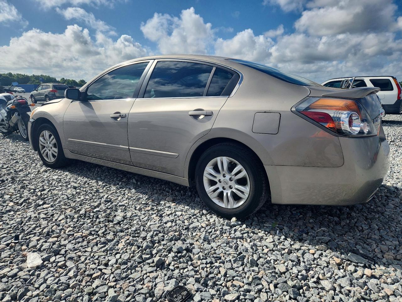 2012 NISSAN ALTIMA 2.5 photo 2