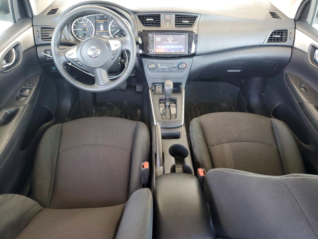 2019 NISSAN SENTRA S photo 8