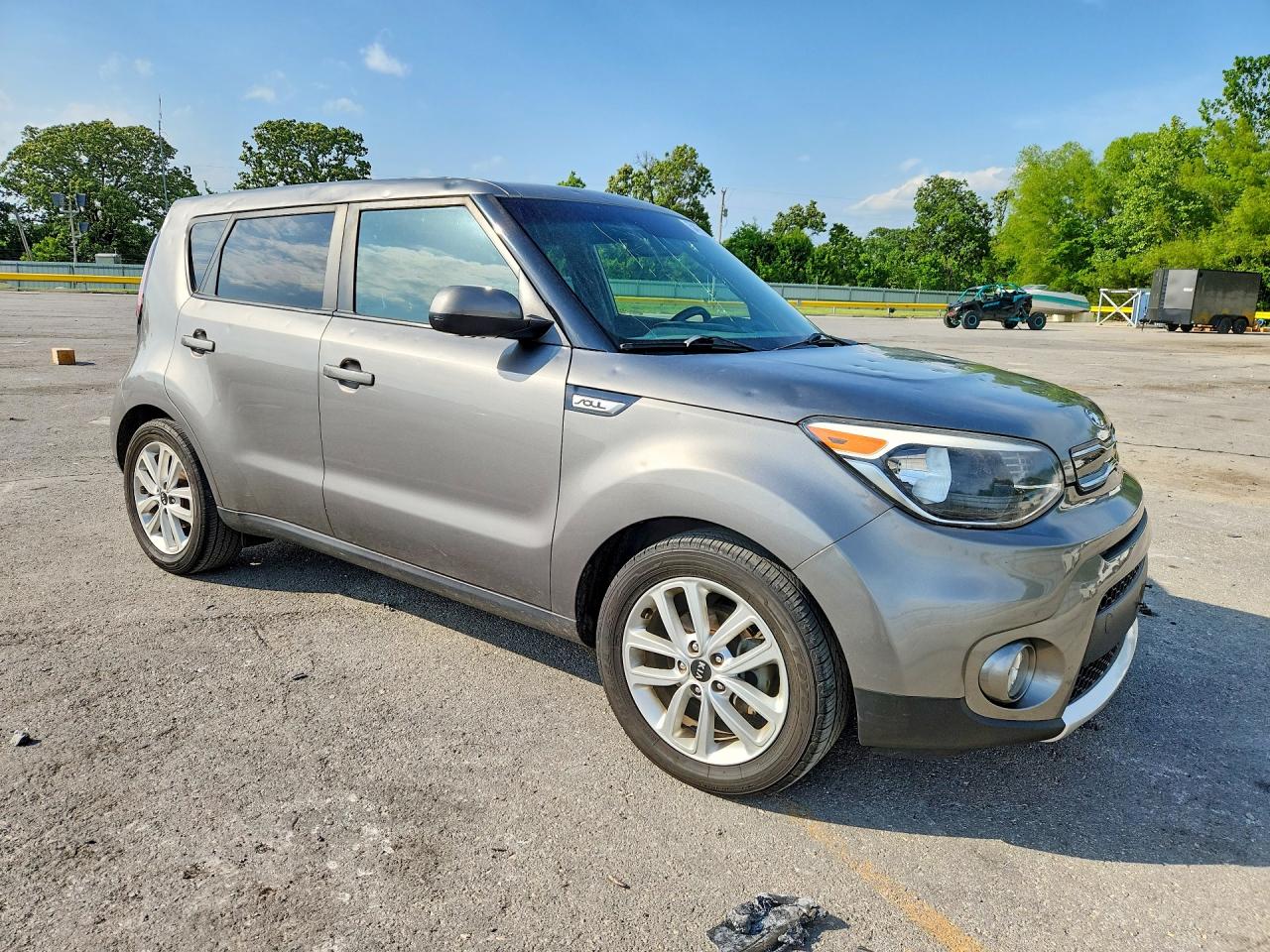 2017 KIA SOUL + photo 7