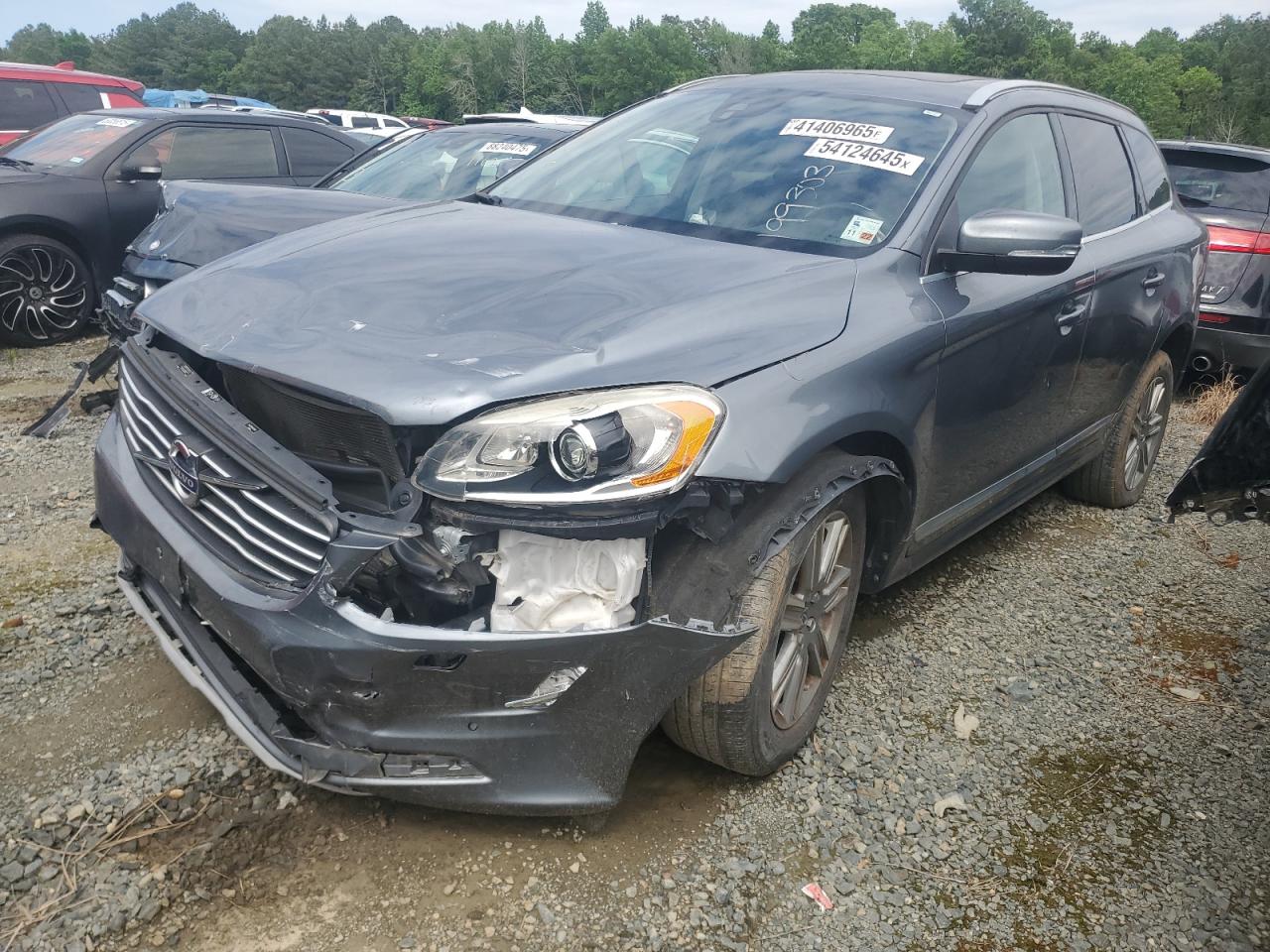 2017 VOLVO XC60