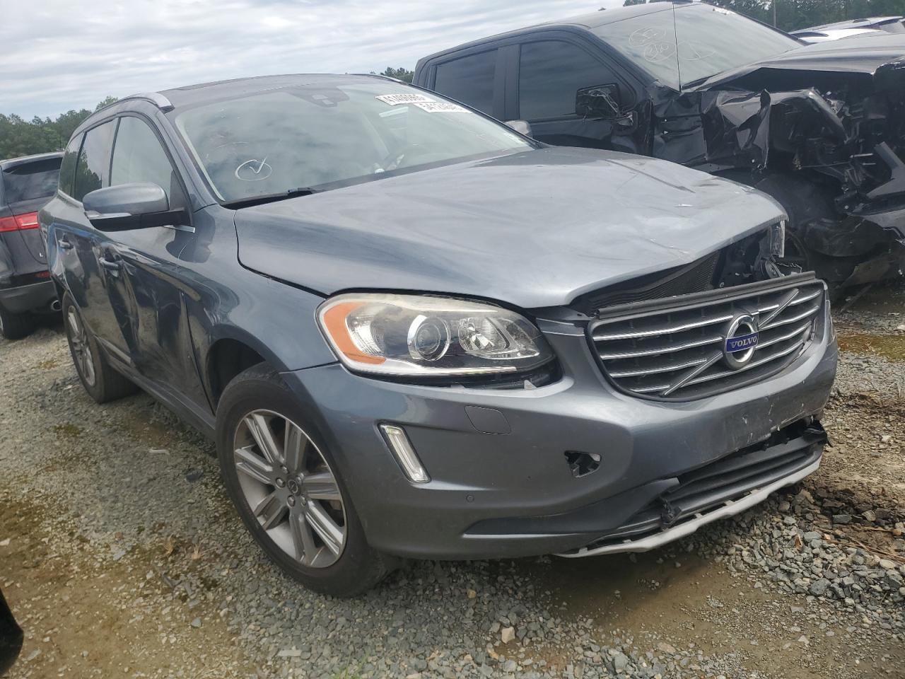 2017 VOLVO XC60 T5 INSCRIPTION photo 10
