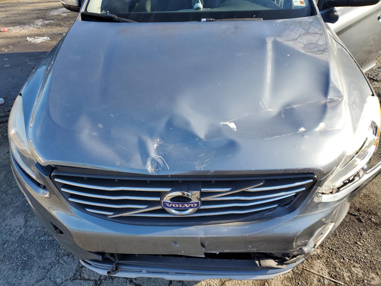 2017 VOLVO XC60 T5 INSCRIPTION photo 33