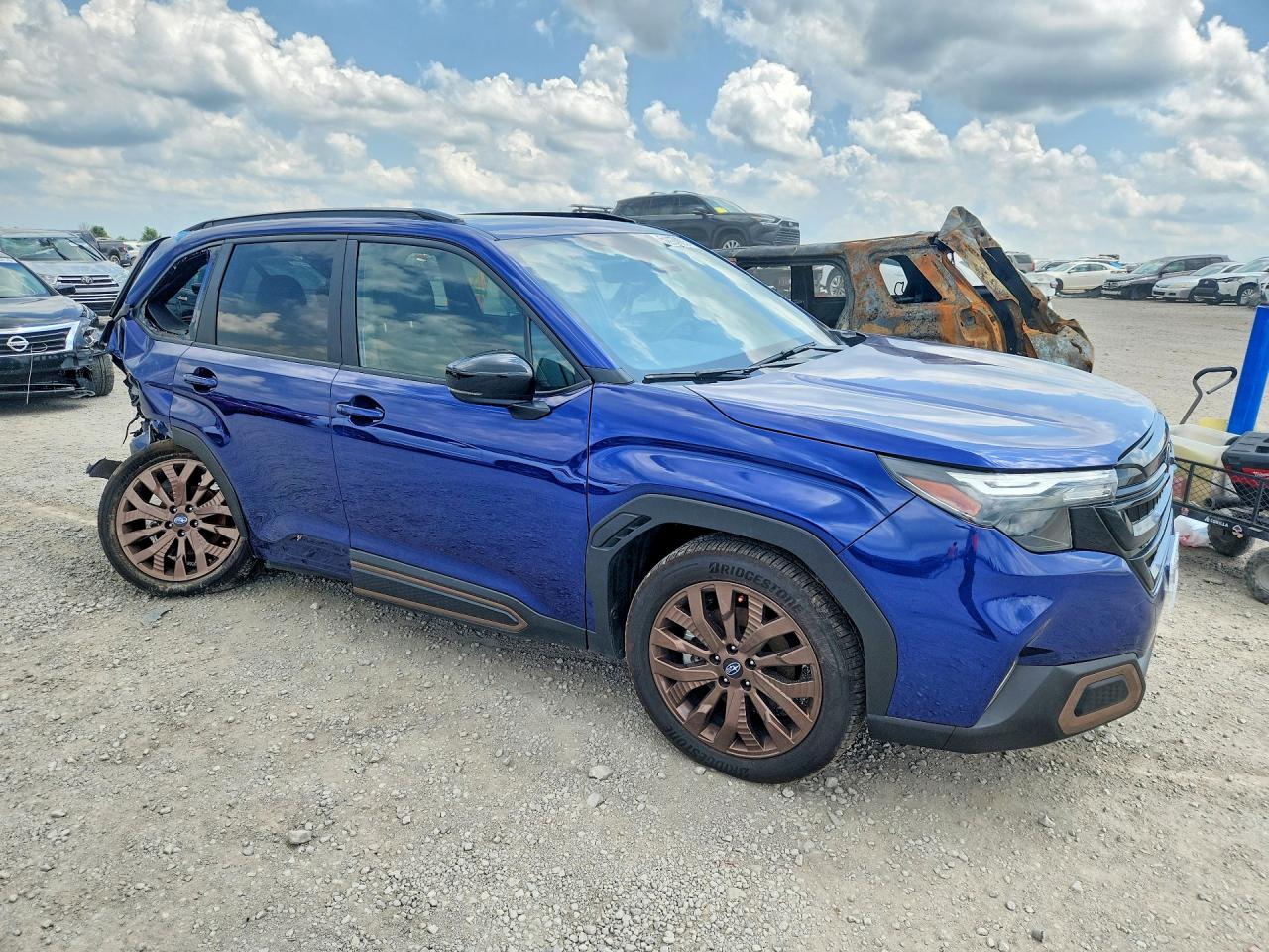 2025 SUBARU FORESTER SPORT photo 4