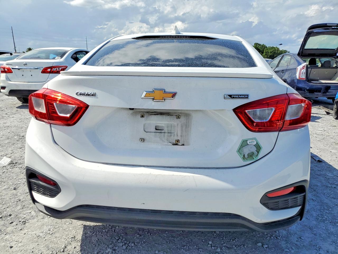 2017 CHEVROLET CRUZE PREMIER photo 16