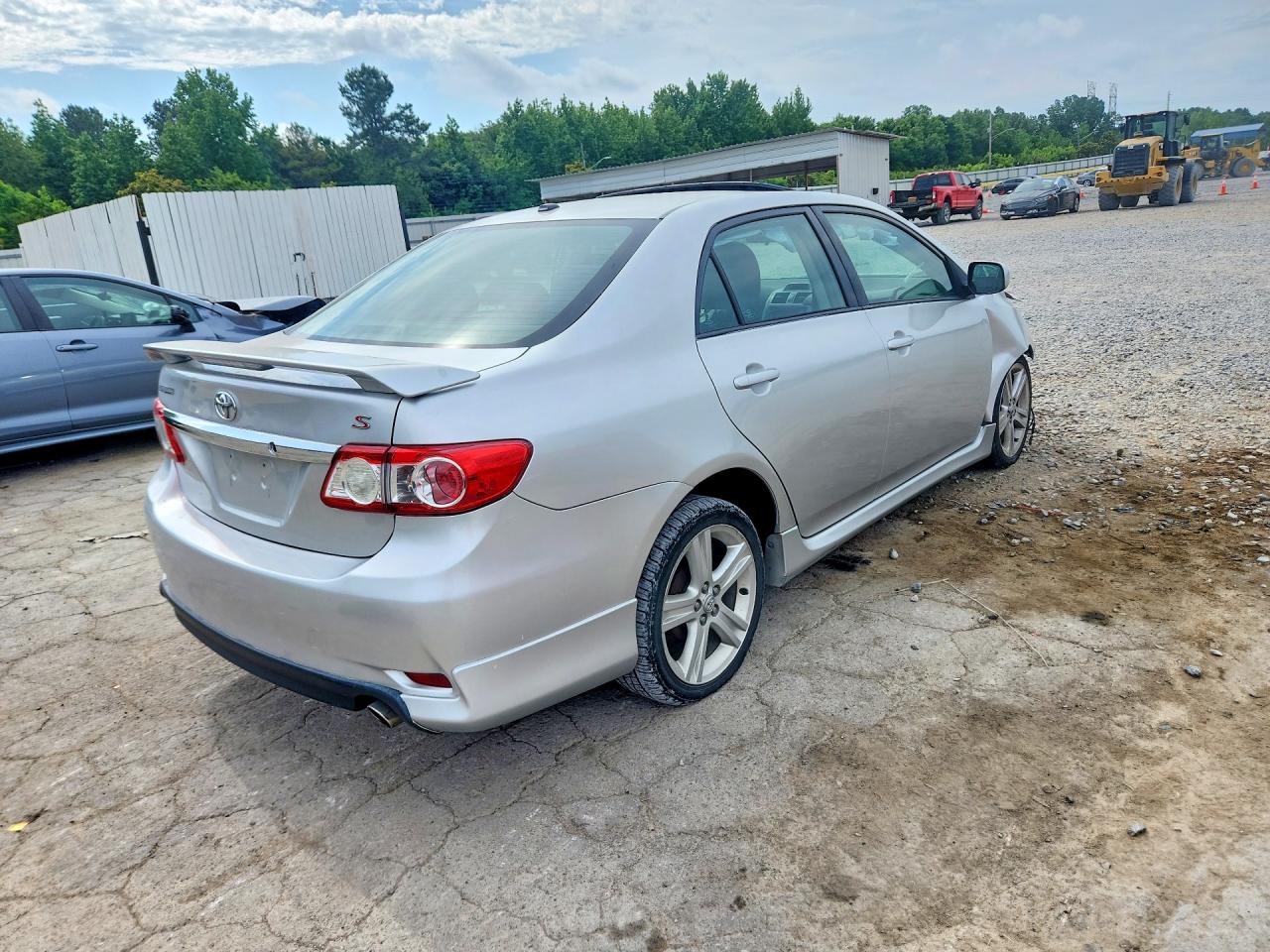2013 TOYOTA COROLLA S photo 7