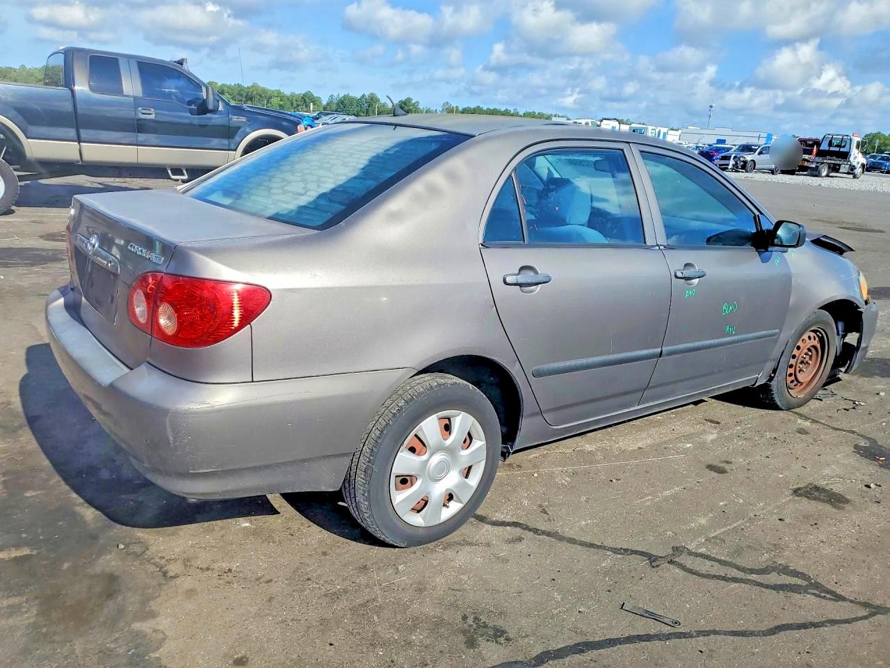 2008 TOYOTA COROLLA CE photo 3
