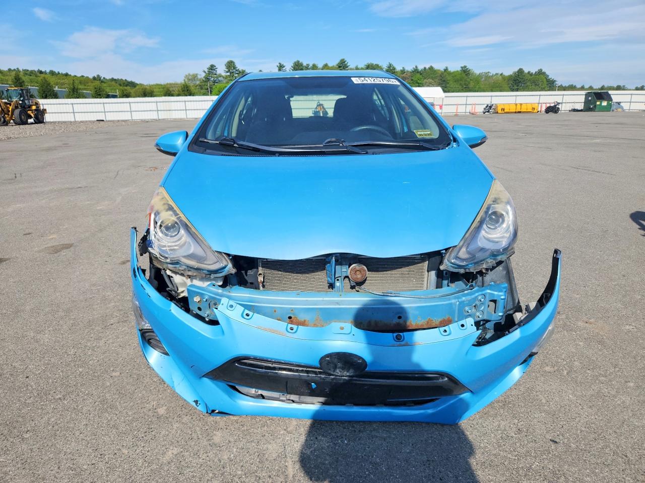 2015 TOYOTA PRIUS C TWO photo 9