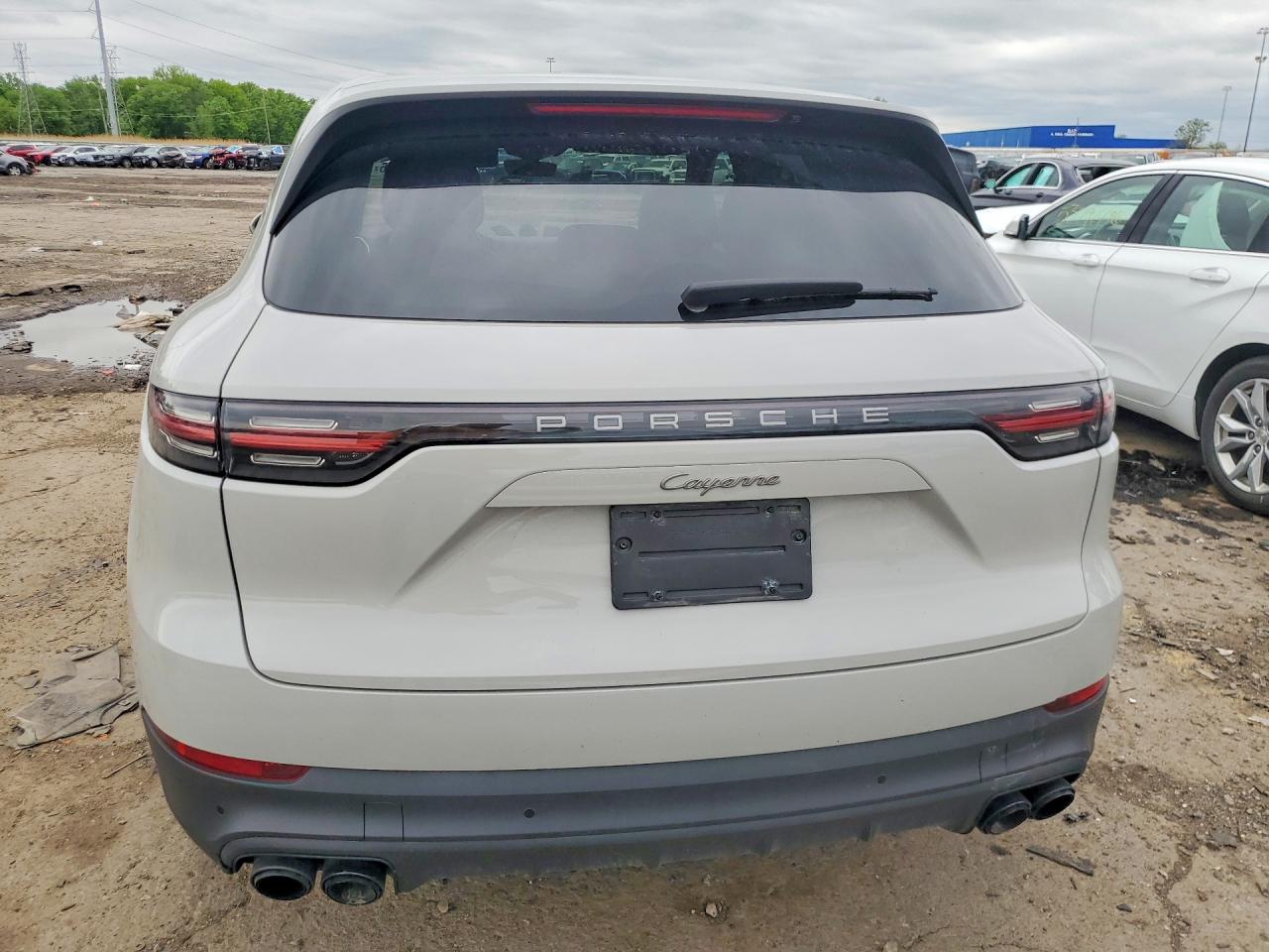 2023 PORSCHE CAYENNE BASE photo 16