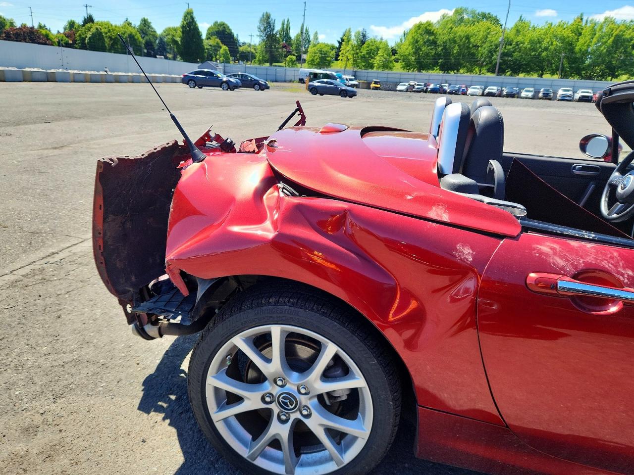 2015 MAZDA MX-5 MIATA GRAND TOURING photo 28