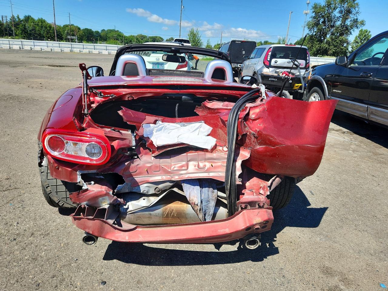 2015 MAZDA MX-5 MIATA GRAND TOURING photo 16