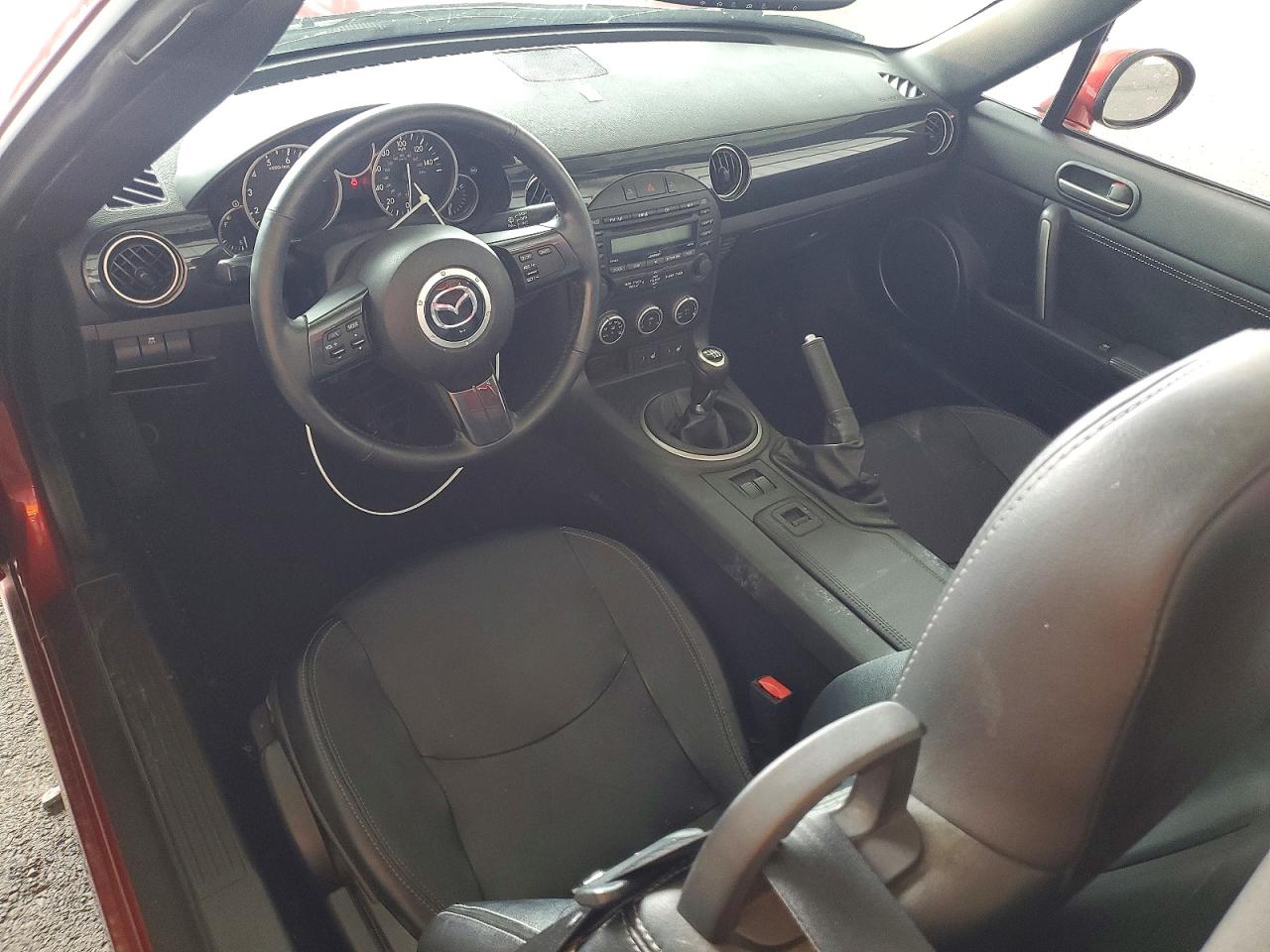 2015 MAZDA MX-5 MIATA GRAND TOURING photo 22