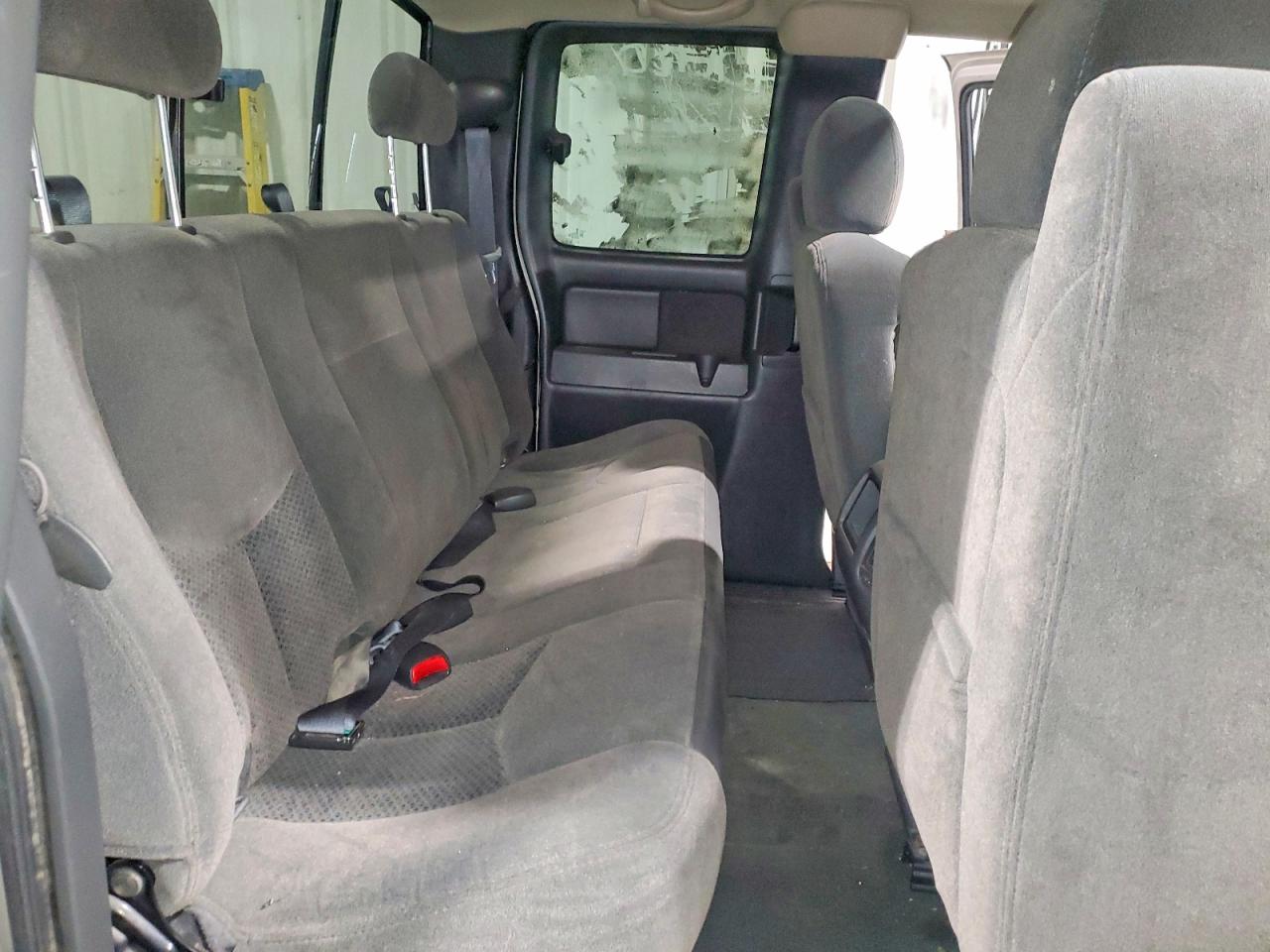 2005 CHEVROLET SILVERADO photo 19