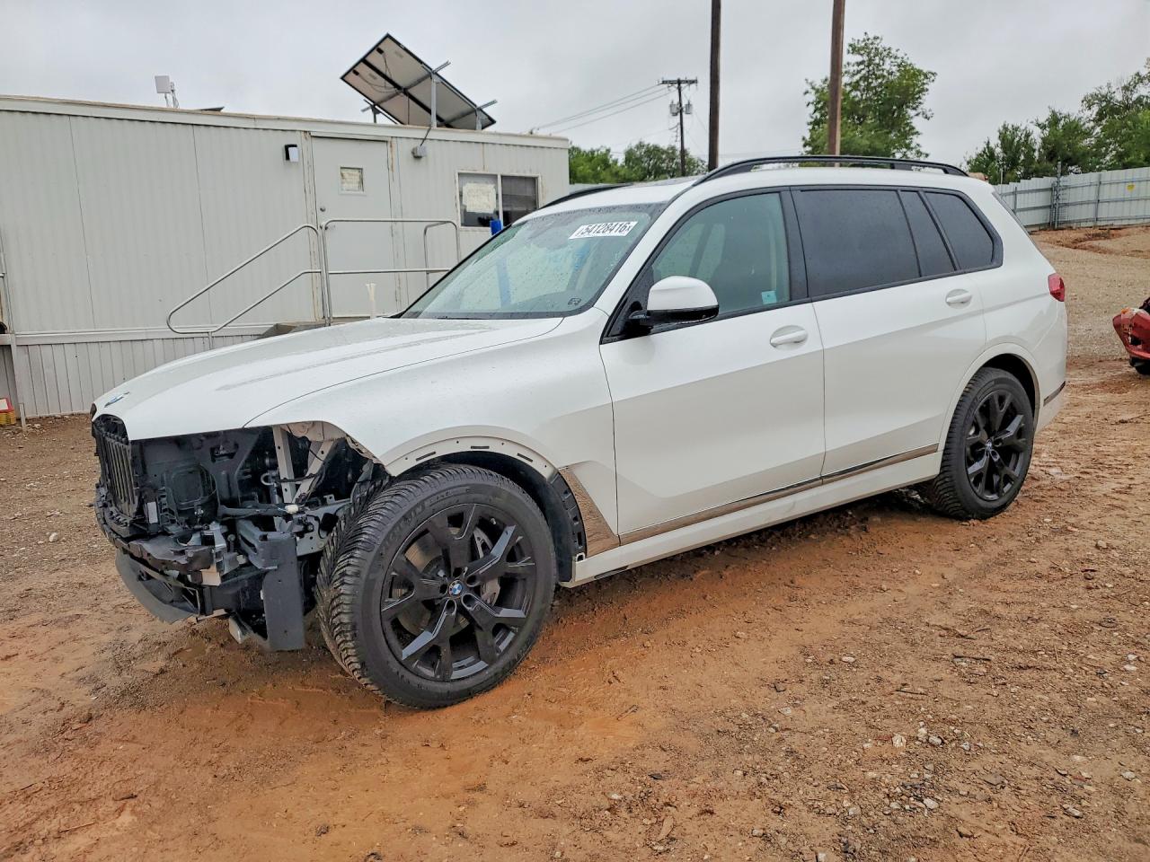 2022 BMW X7