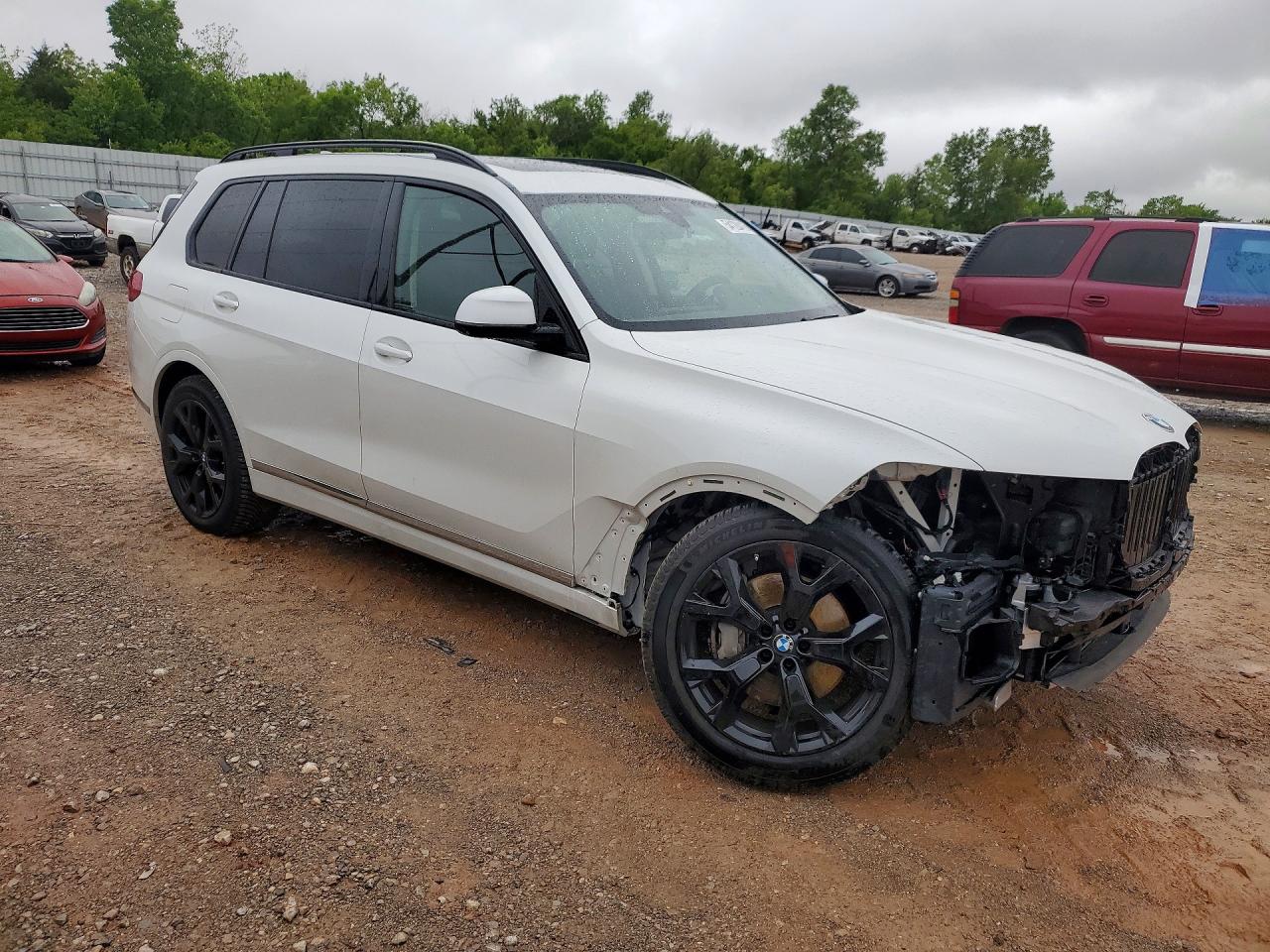 2022 BMW X7 XDRIVE40I photo 7