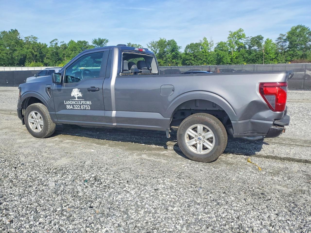 2024 FORD F150 XL photo 3