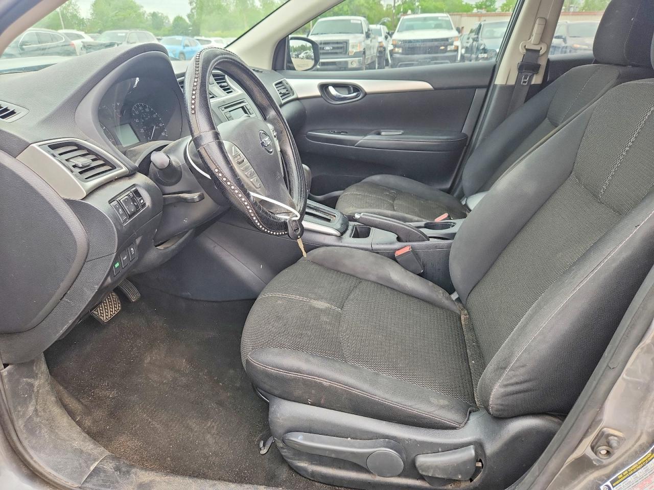 2017 NISSAN SENTRA S photo 13