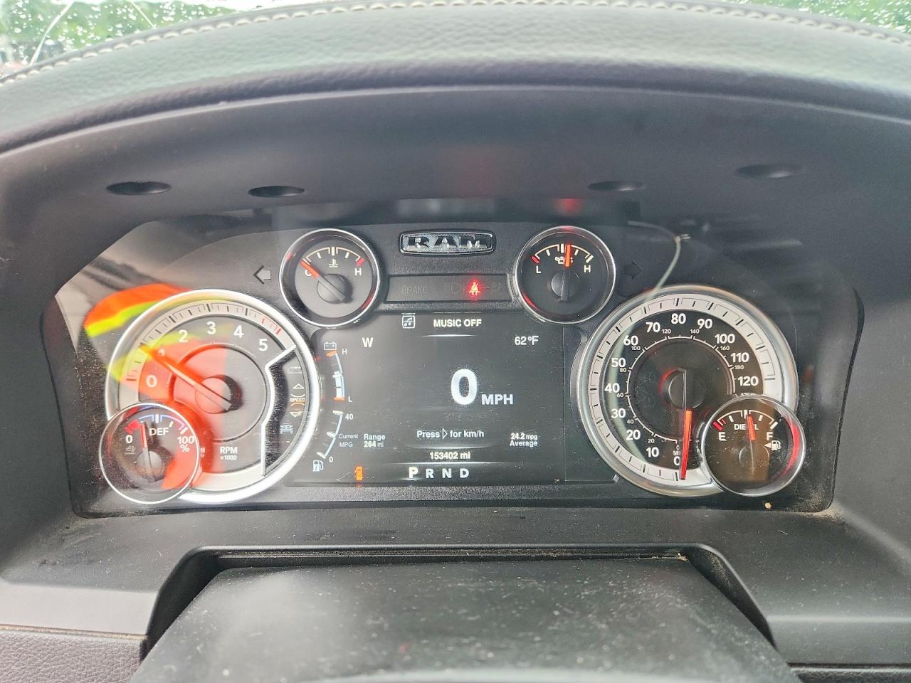 2019 RAM 1500 CLASSIC LARAMIE photo 25