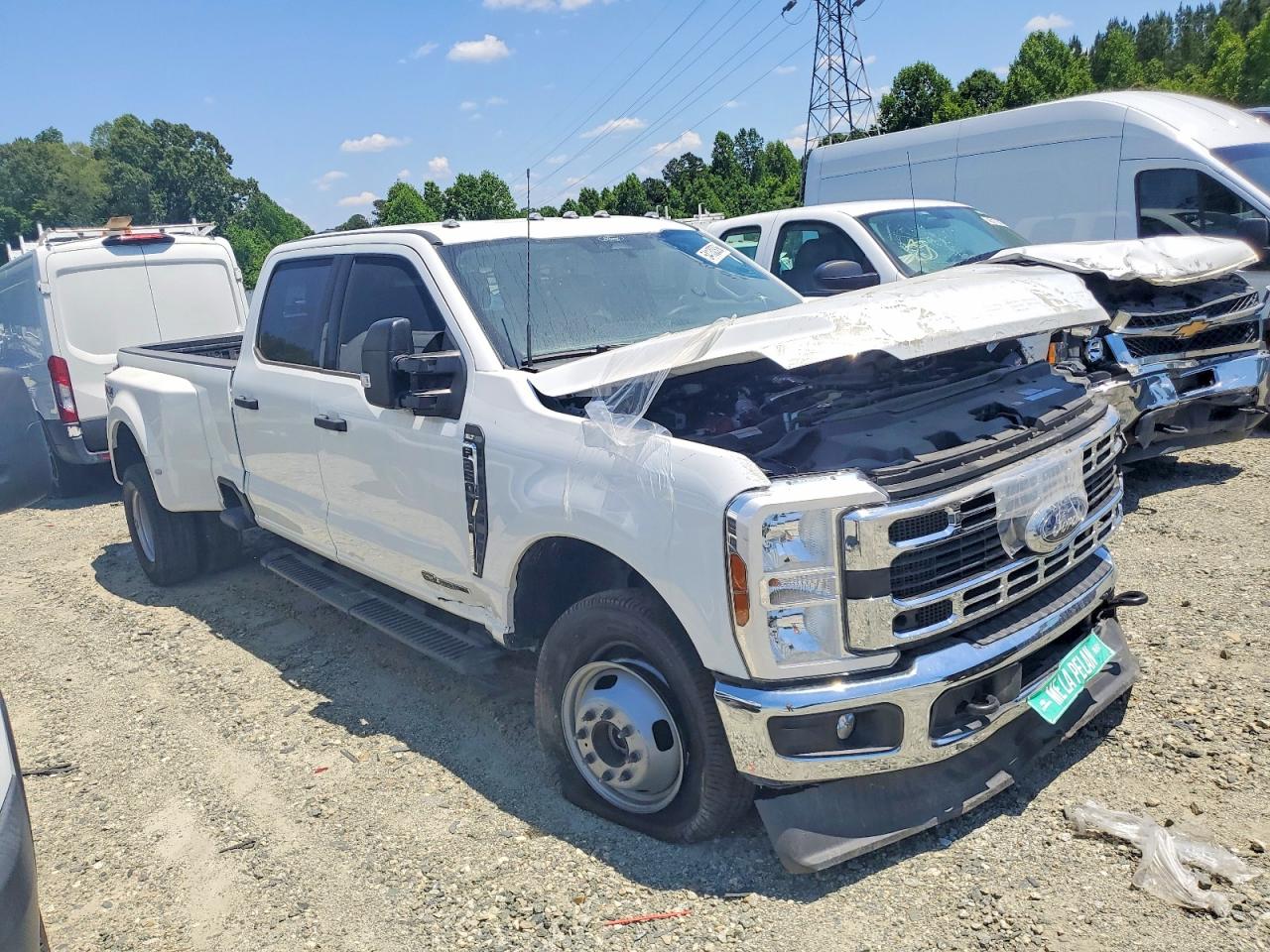 2024 FORD F350