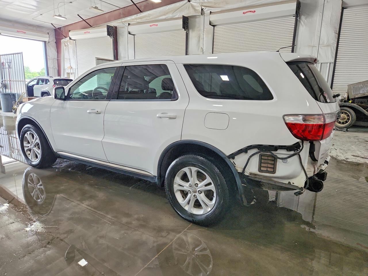 2013 DODGE DURANGO SXT photo 4