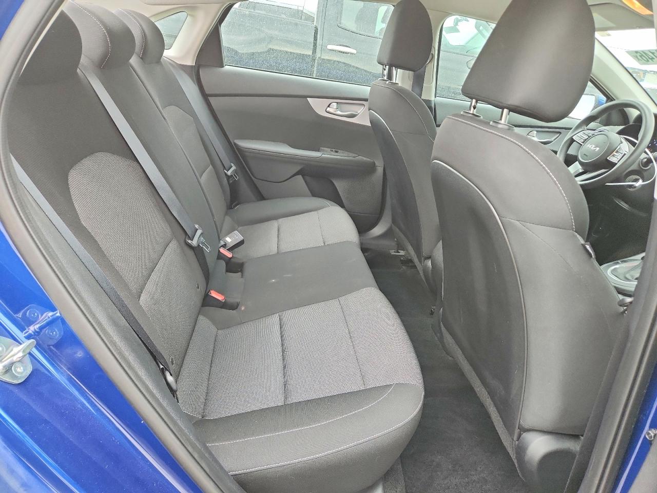2023 KIA FORTE LXS photo 10