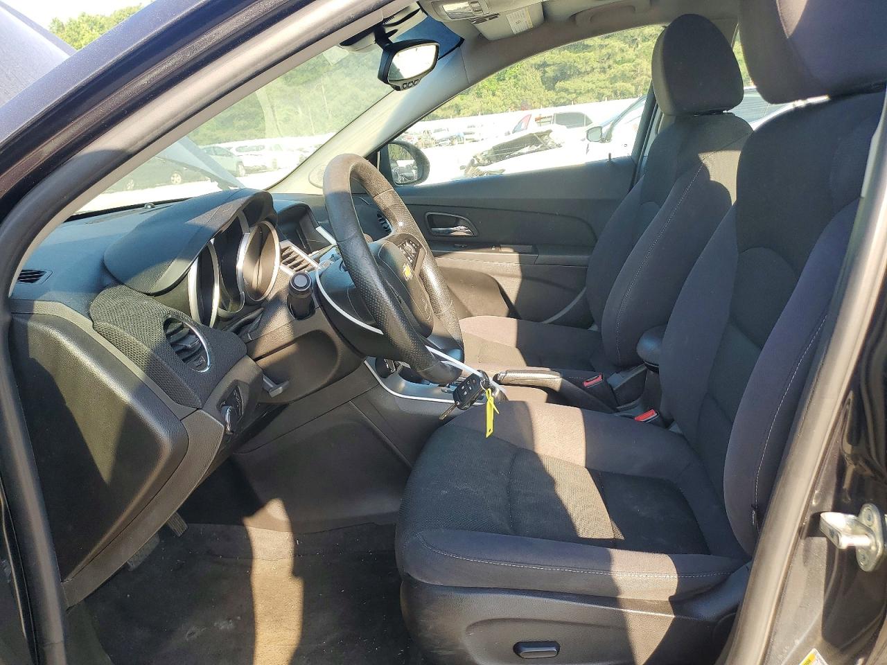 2015 CHEVROLET CRUZE LT photo 13