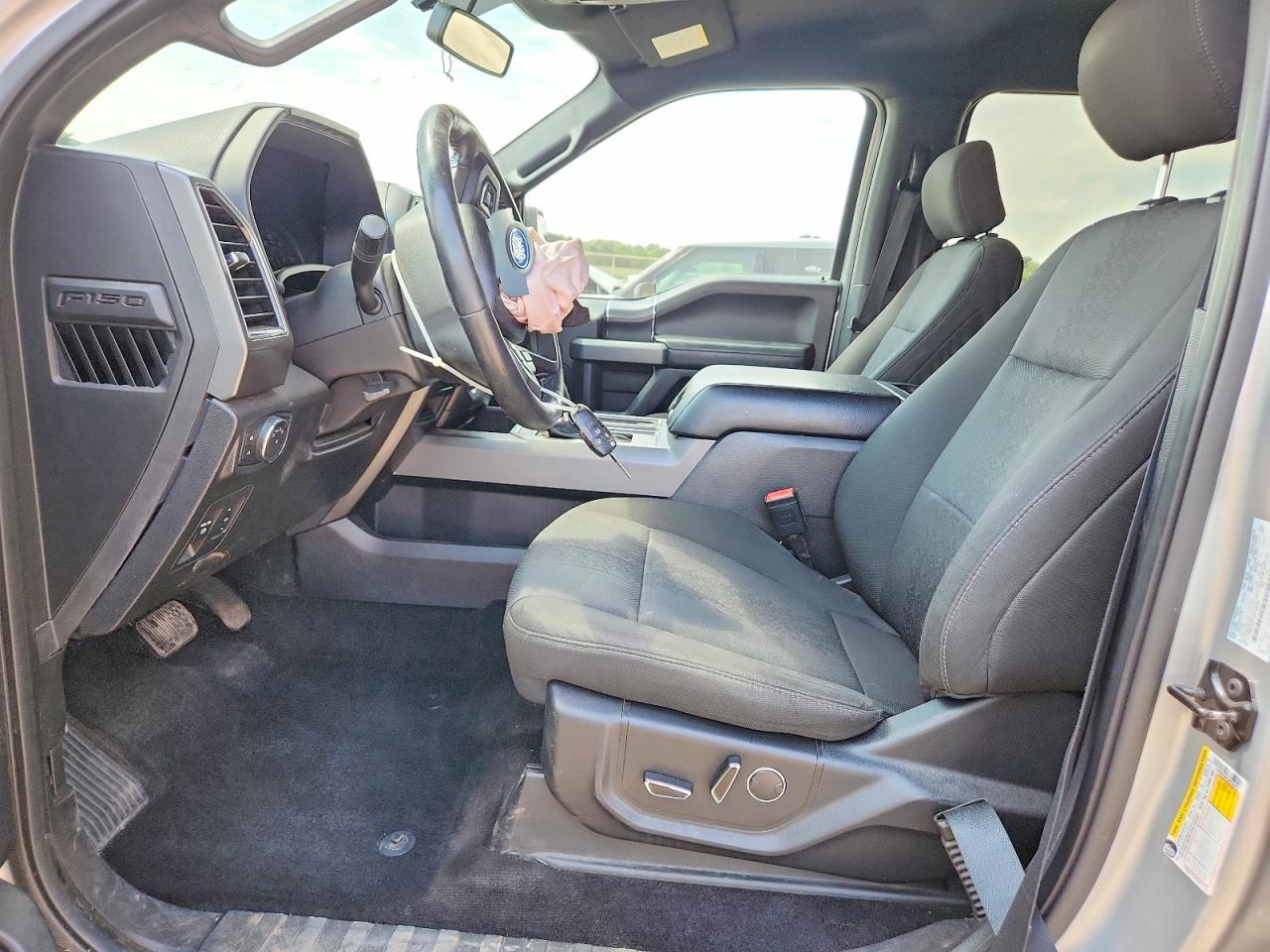 2018 FORD F150 SUPERCREW photo 13