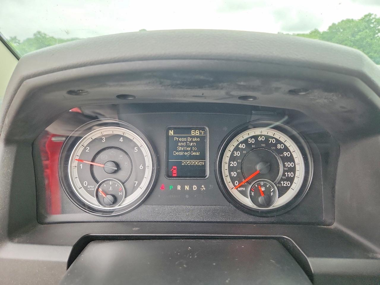 2014 RAM 1500 SLT photo 17
