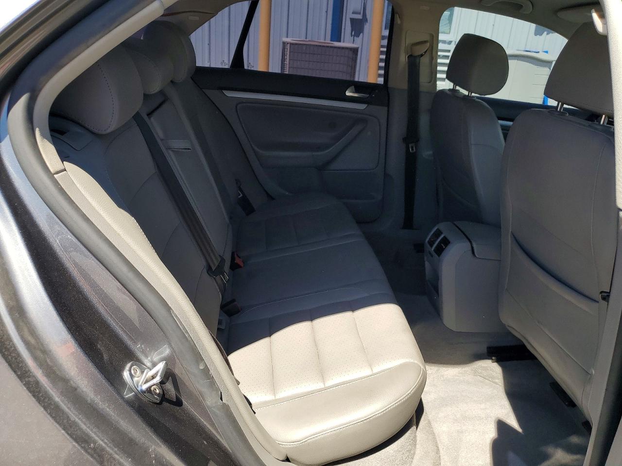 2006 VOLKSWAGEN JETTA 2.5 OPTION PACKAGE 1 photo 19