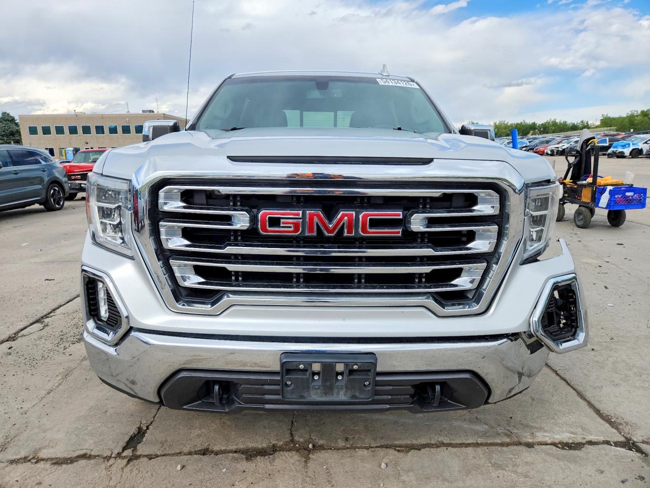 2019 GMC SIERRA K1500 SLT photo 9