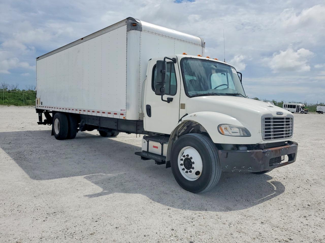 2019 FREIGHTLINER BUSINESS CLASS M2 BOX TRUCK photo 4