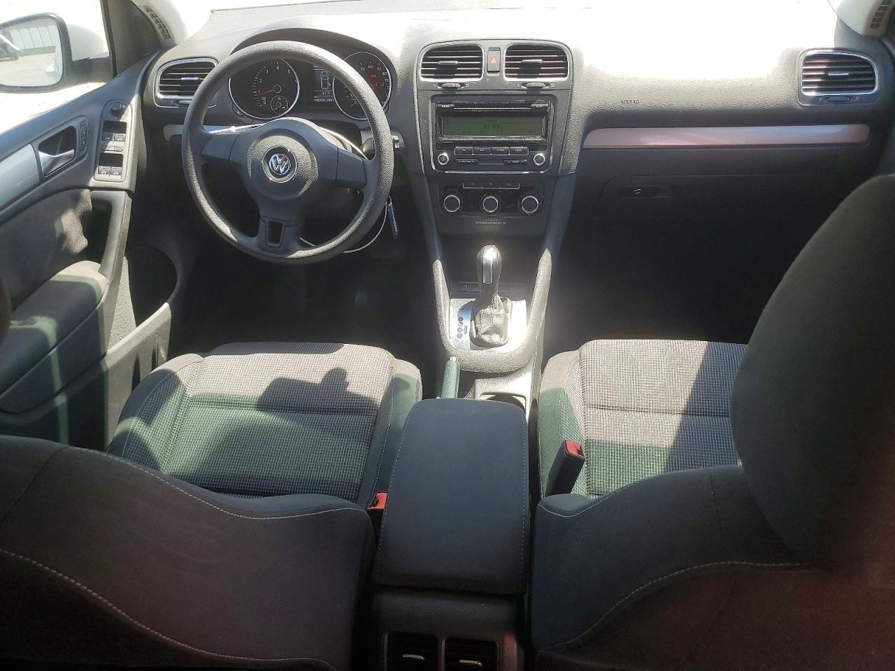 2011 VOLKSWAGEN GOLF photo 15