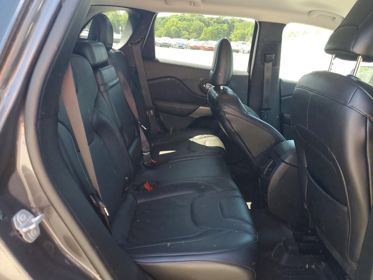 2019 JEEP CHEROKEE LIMITED photo 31