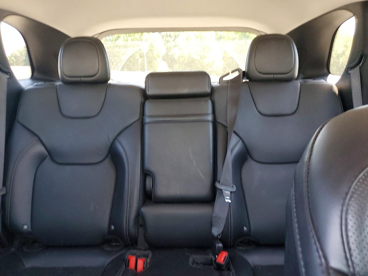 2019 JEEP CHEROKEE LIMITED photo 28