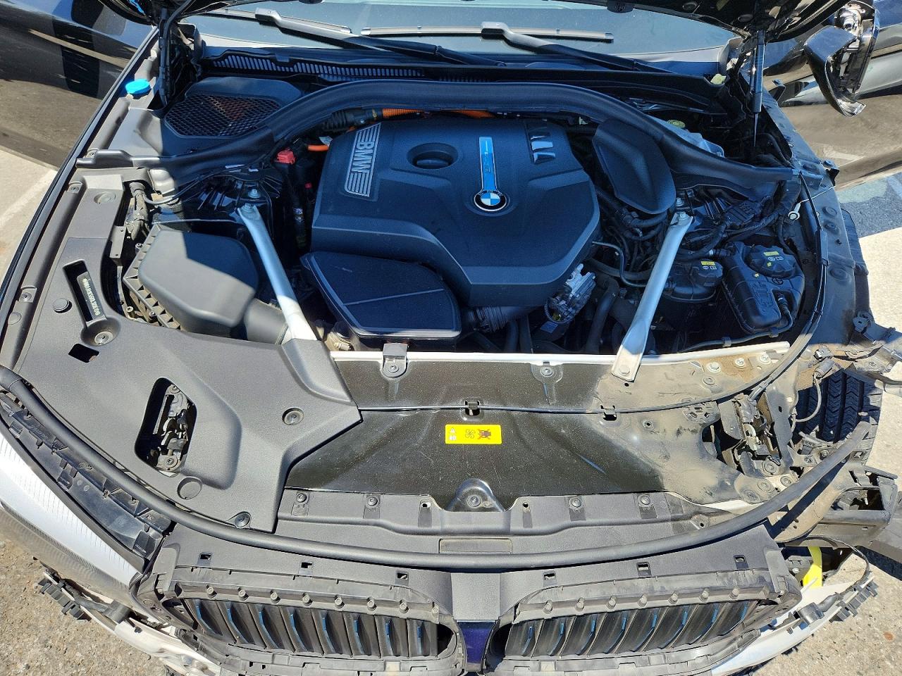 2019 BMW 530E photo 11