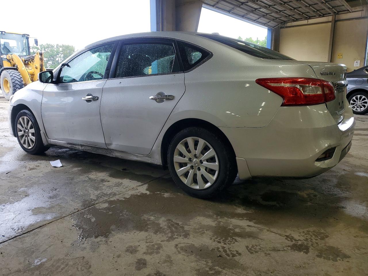 2017 NISSAN SENTRA SV photo 3