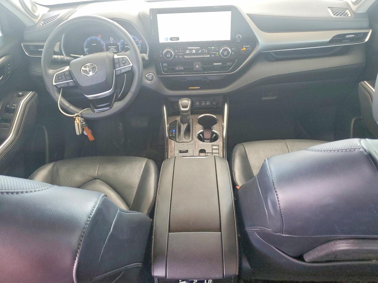2023 TOYOTA HIGHLANDER LIMITED photo 15