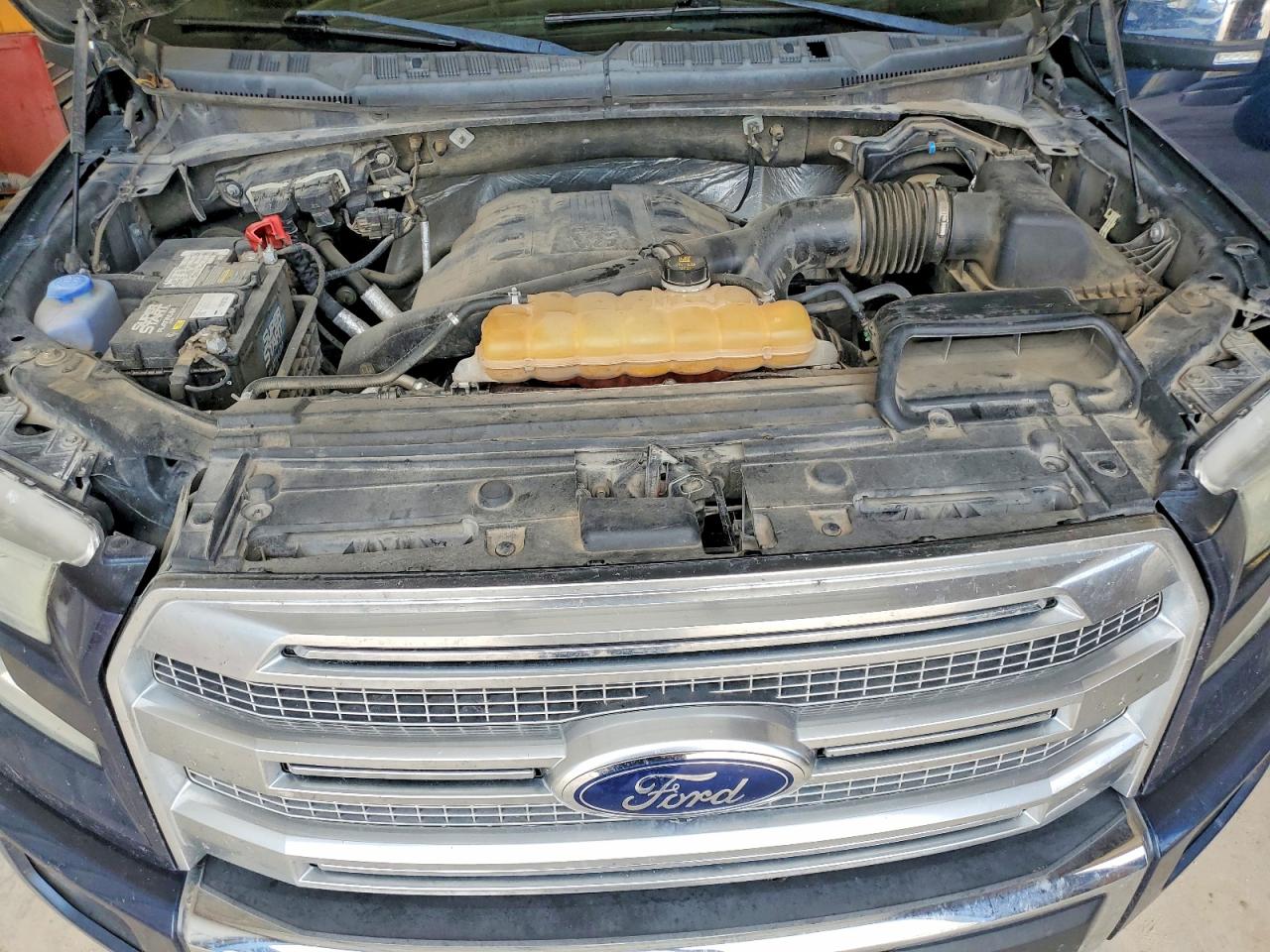 2015 FORD F150 SUPERCREW photo 31