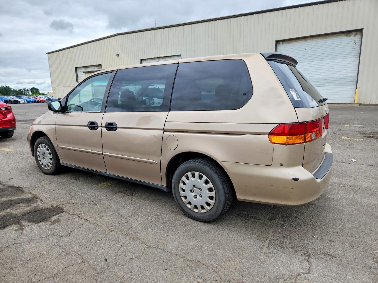 2002 HONDA ODYSSEY LX photo 3