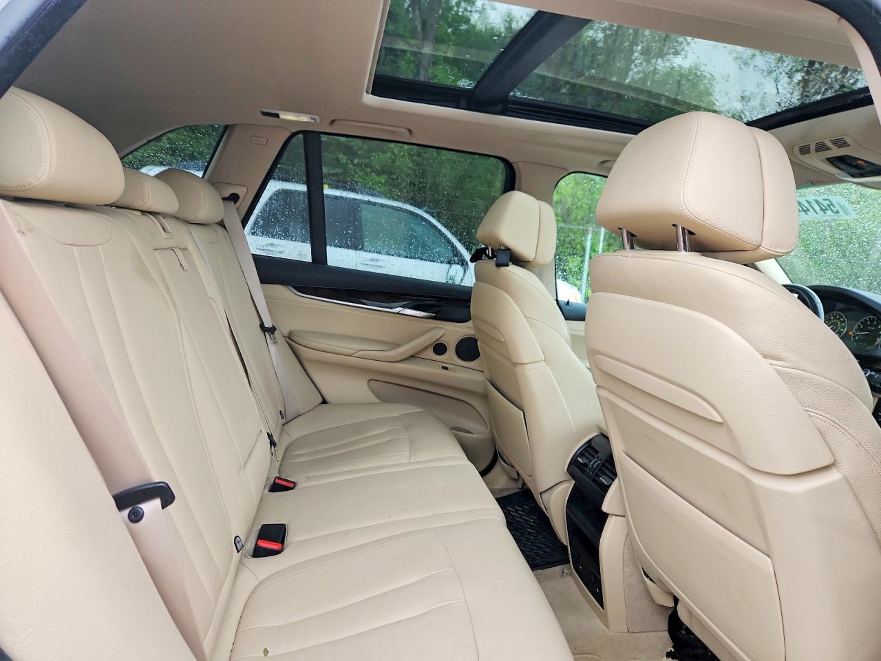 2014 BMW X5 XDRIVE35I photo 31