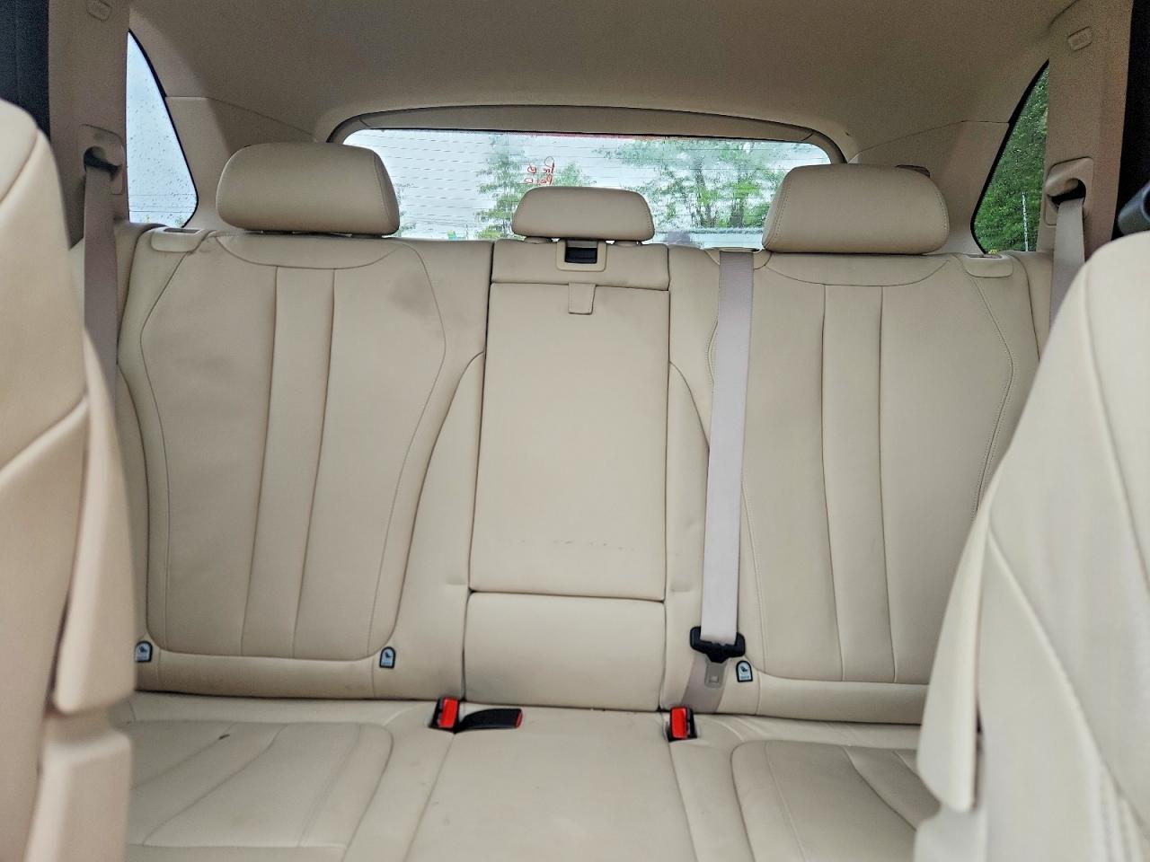 2014 BMW X5 XDRIVE35I photo 28