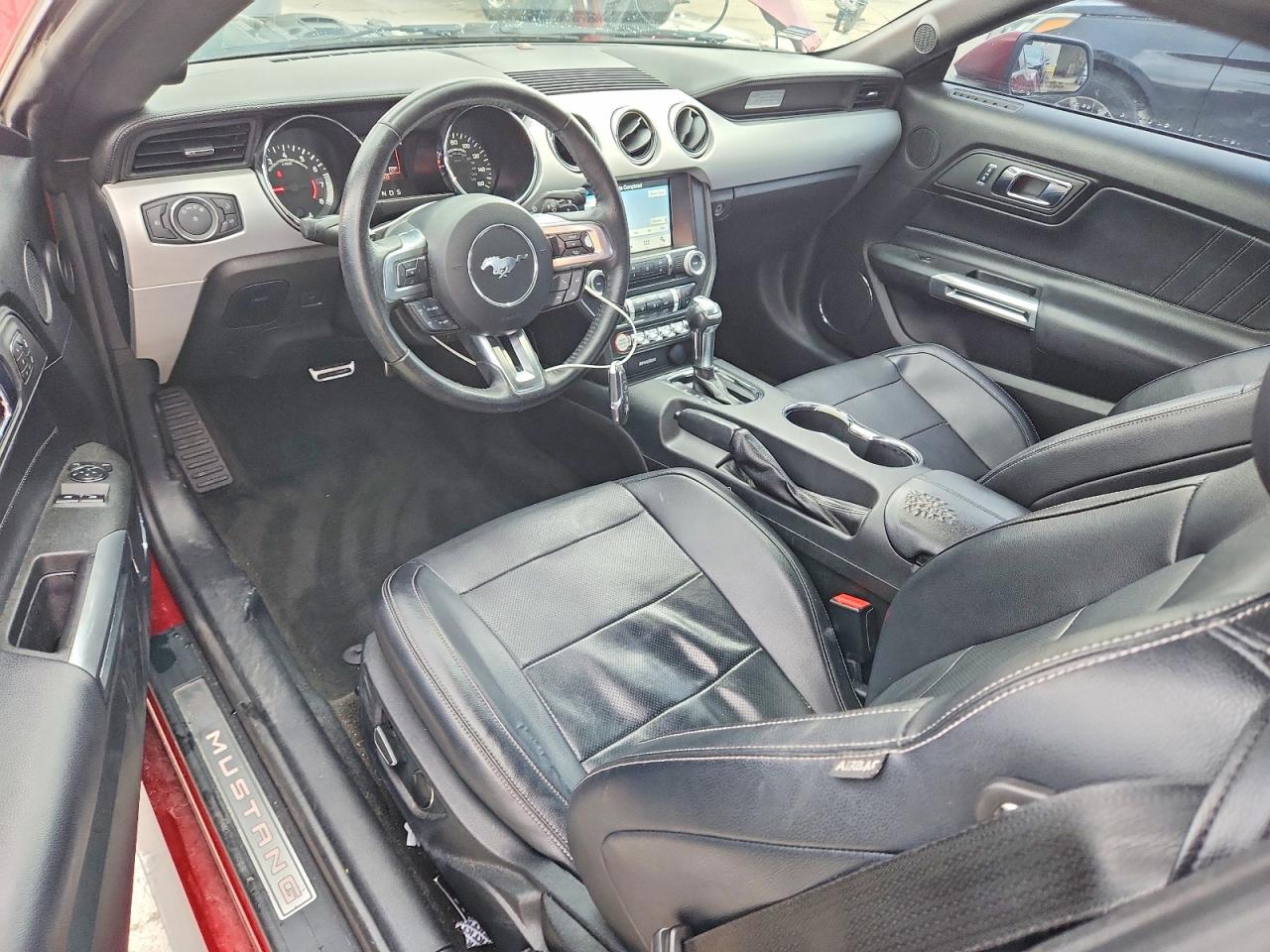 2016 FORD MUSTANG photo 15