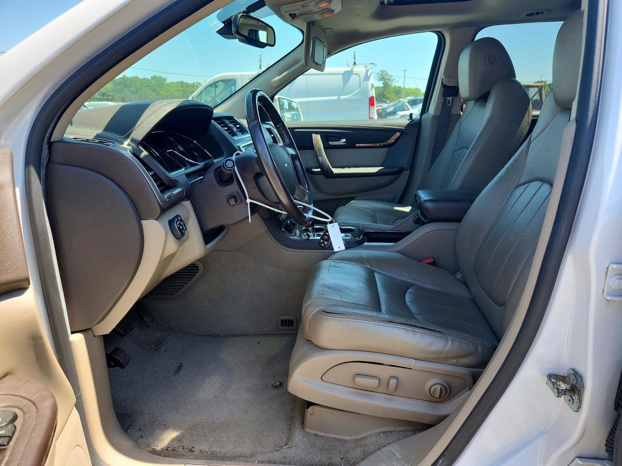 2016 GMC ACADIA DENALI photo 13