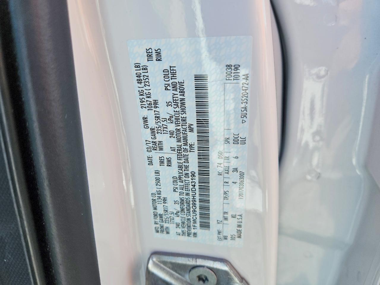 2017 FORD ESCAPE SE photo 13