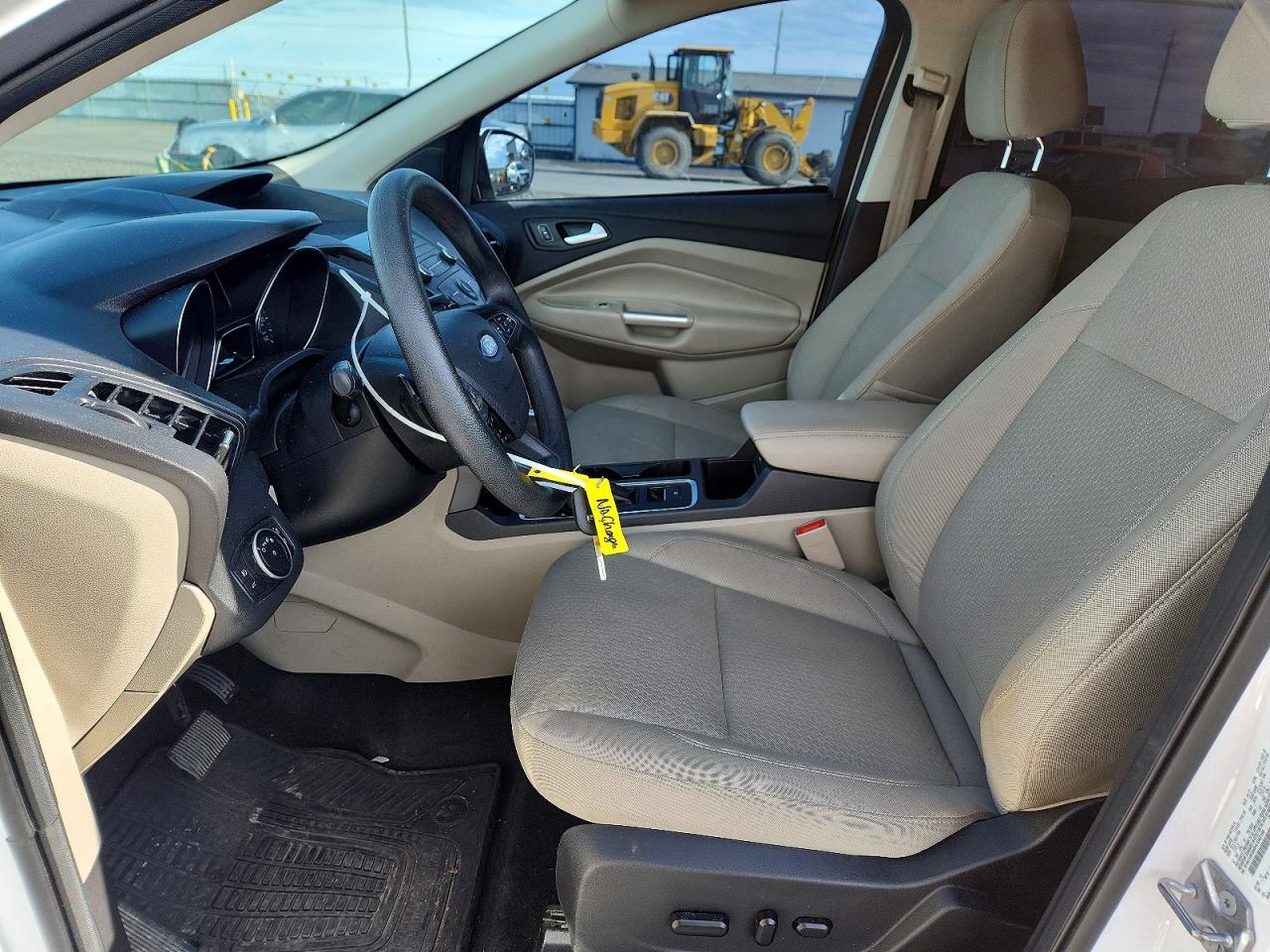 2017 FORD ESCAPE SE photo 7