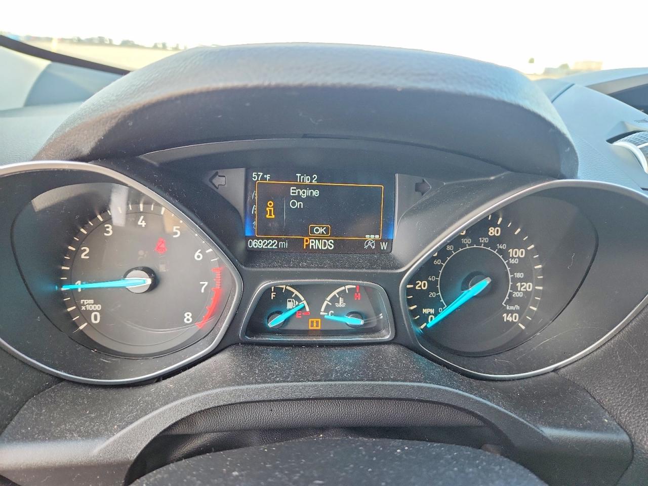 2017 FORD ESCAPE SE photo 9